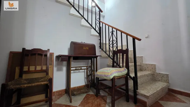 CASA DE 6 DORMITORIOS CON 2 habitaciones EN PLANTA BAJA Y PATIO | VILLAMARTÍN — 19