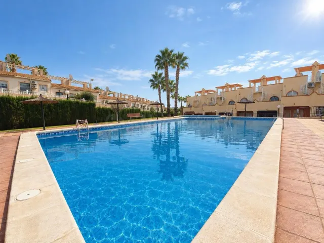 APARTAMENTO DE 2 DORMITORIOS 1 BAÑO EN ORIHUELA COSTA (VILLAMARTÍN) — 2