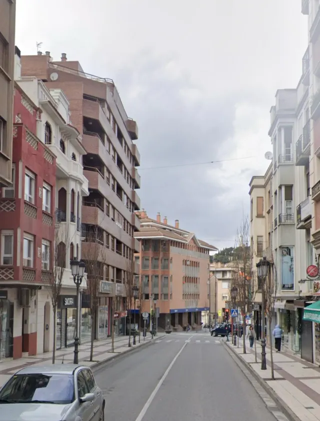 Local comercial en zona centro de Tudela — 11