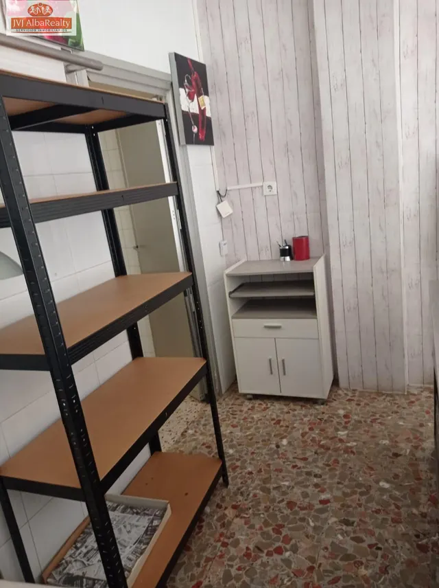 LOCAL EN VENTA ZONA ENSANCHE — 21