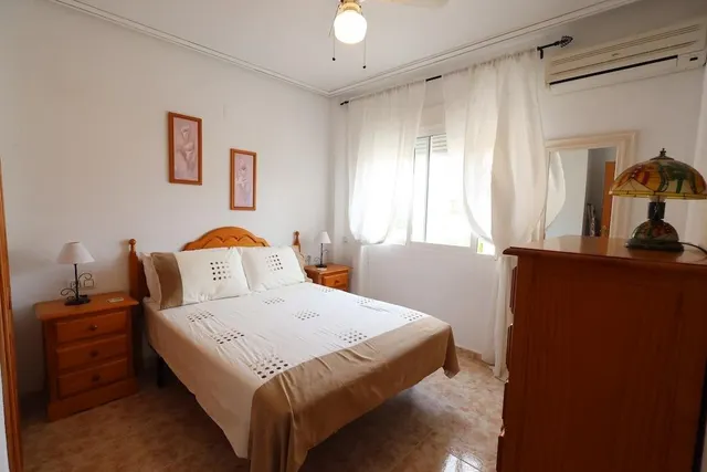 La Zenia Bungalow planta alta con parcela — 10