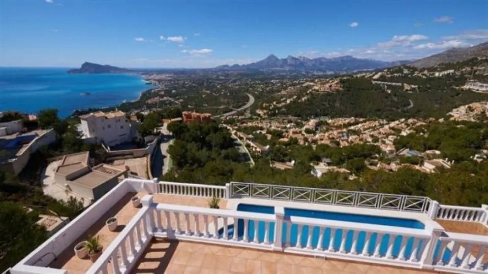 Espectacular villa en Altea hills. 4d.5b.2salones.295m2