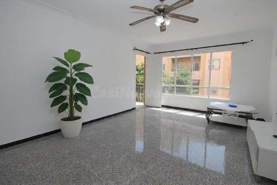 BONITO PISO EN ALQUILER EN CALLE DESPUIG