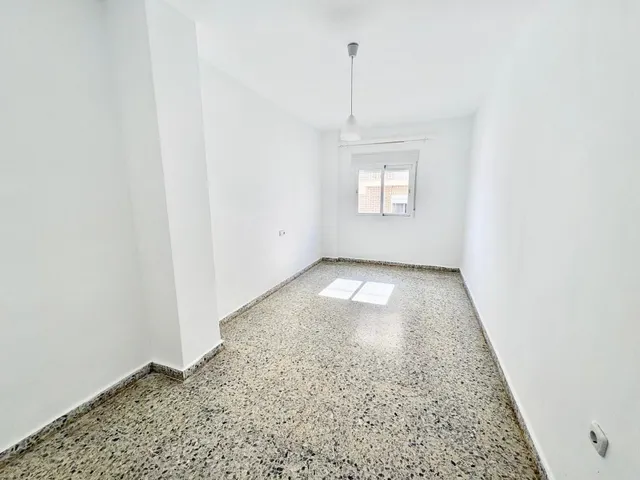 Piso de 3 habitaciones en el corazón de Salobreña — 14