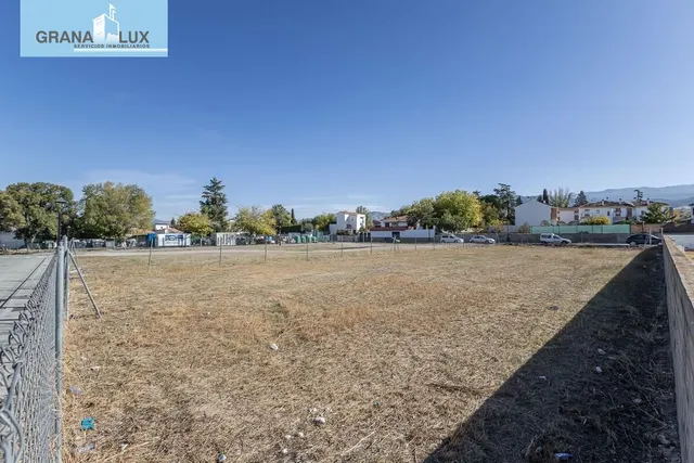 Solar de 1.175 m2 en Ogijares — 7