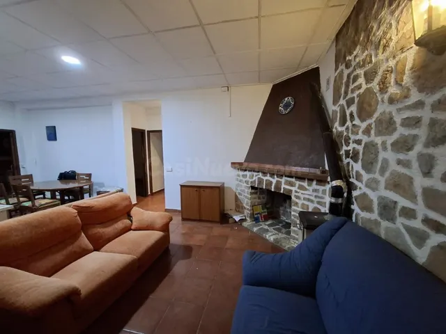 OPORTUNIDAD UNICA! CASA CON 3 VIVIENDAS INDEPENDIENTES EN CA - foto 2