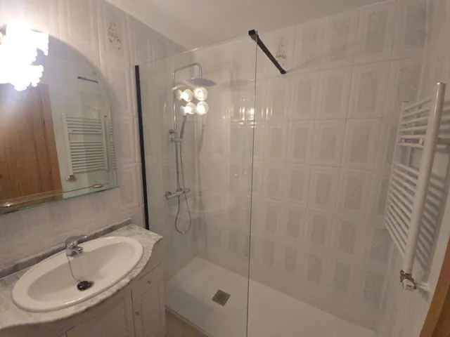 Magnífico piso en alquiler, vistas despejadas luminoso 3 hab 2 baños y garaje — 9