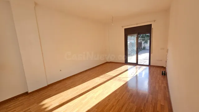 CASA ADOSADA CON GARATGE I TRASTERO EN VILAJUÏGA - foto 3