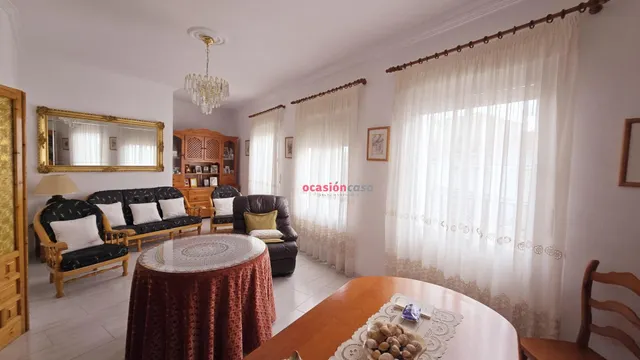 LOCAL Y PISO  EN VENTA EN EL VISO — 10