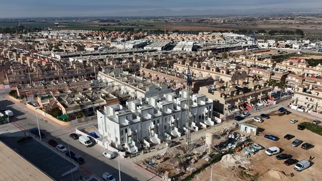 Adosado 2 habitaciones 118m² en venta - Avda. mediterraneo — 12