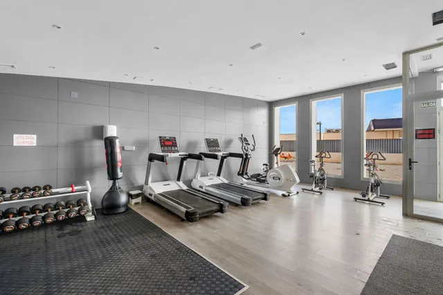 Apartamento de 2 dormitorios y 2 baños en los dolses ( orihuela costa ) — 40