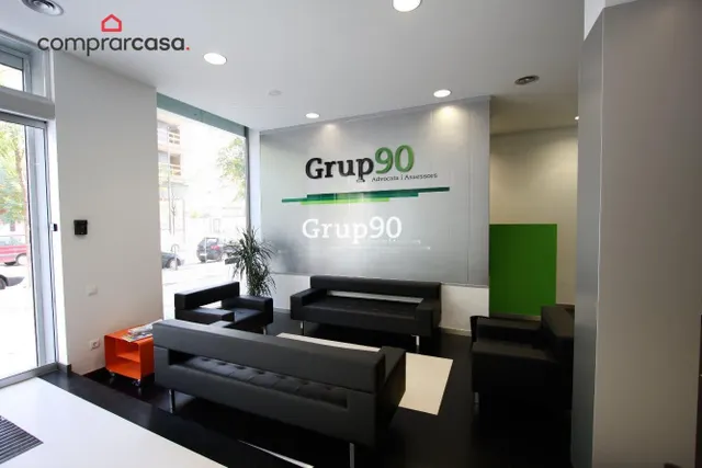 COWORKING. 2 ESPACIOS DE TRABAJO CONTIGUOS. — 4
