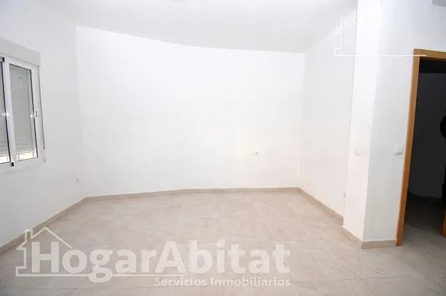 MAGNÍFICA CASA LUMINOSA CON DOS BALCONES Y GRAN TERRAZA - foto 4