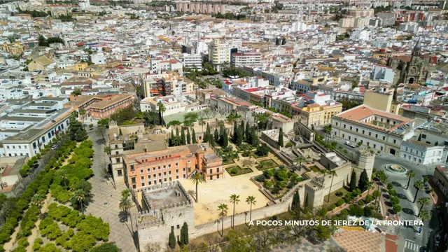 Parcela urbana de 783 m2 junto al campo de golf de Montecast - foto 4