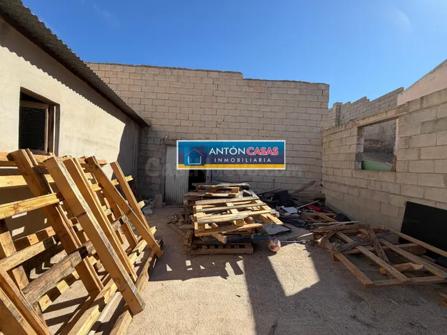 CASA CUEVA EN CREVILLENTE CON 413 m2 DE PARCELA