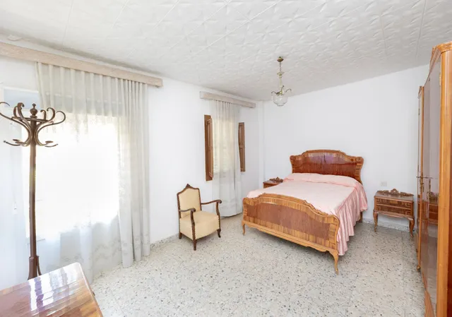 Gran casa en venta en nigüelas — 14