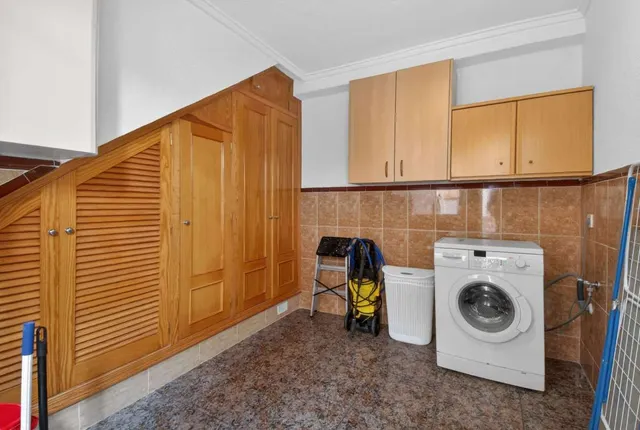 Villa 5 habitaciones 256m² en venta - LA PUNTICA — 34
