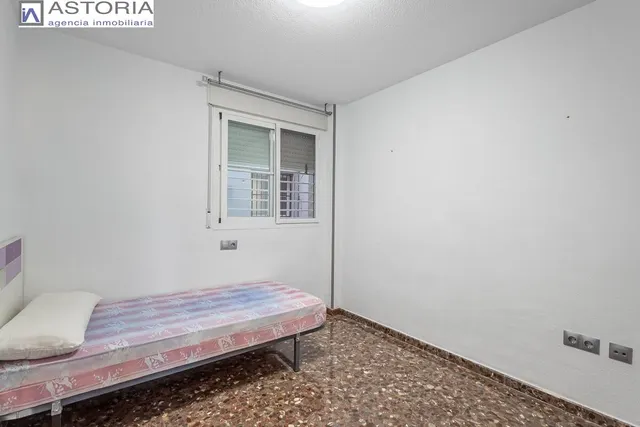 PISO CON GARAJE EN ALBOLOTE — 15