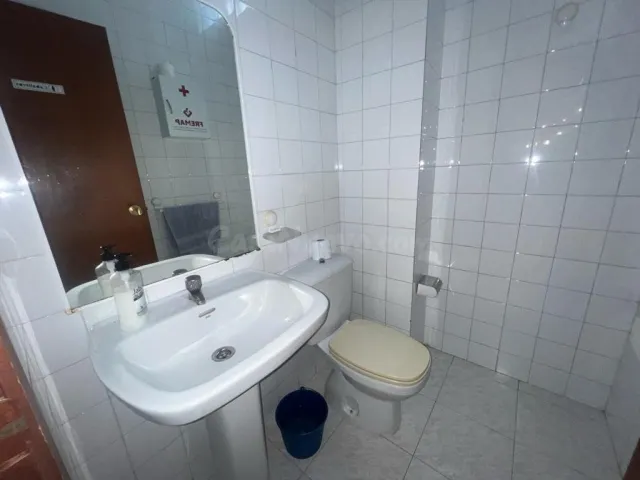 OPORTUNIDAD: SE VENDE NAVE EN CARRETERA DE SANTIAGO (COLES) - foto 5