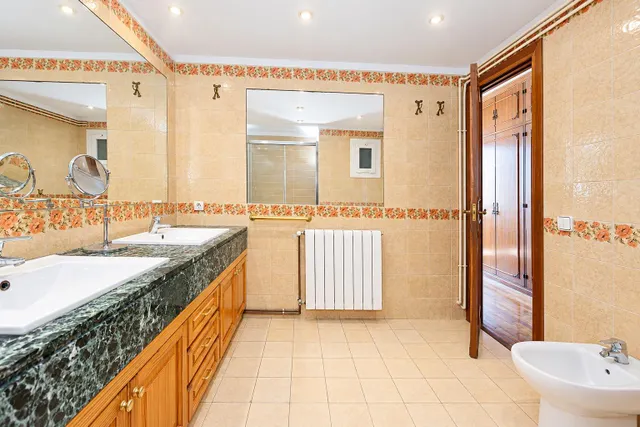Exclusiva vivienda de alto standing con amplias terrazas, piscina y gran potencial en Son Dameto, Palma — 9