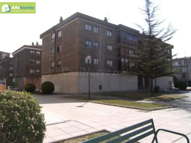 LOCAL EN BRUTO EN AVENIDA CASTILLA DE ARANDA DE DUERO — 3