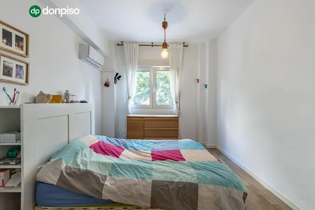 PISO REFORMADO EN VENTA · PEDRO ANTONIO DE ALARCÓN · GRANADA — 15