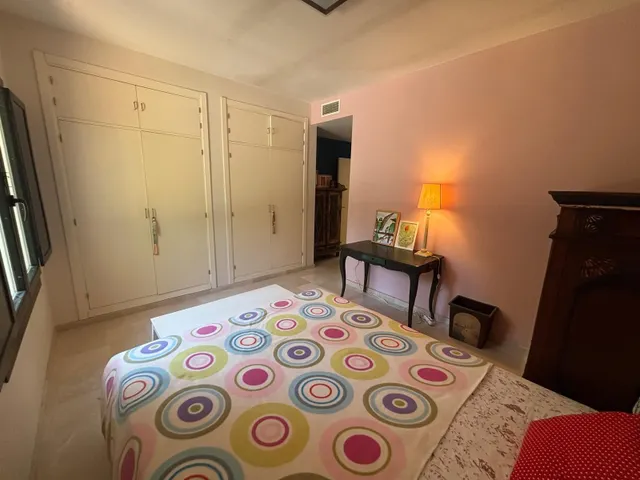 Chalet en Chiclana: amplitud, comodidad y calidad de vida — 27