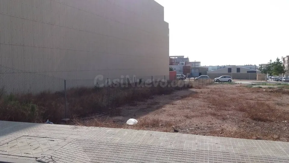 SOLAR EN VENTA!!!  MUY BUENA UBICACIÓN