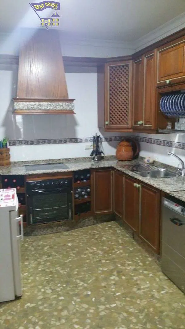 VENTA DE DOS CHALET EN UNA MISMA PARCELA EN EL SANTISCAL — 24