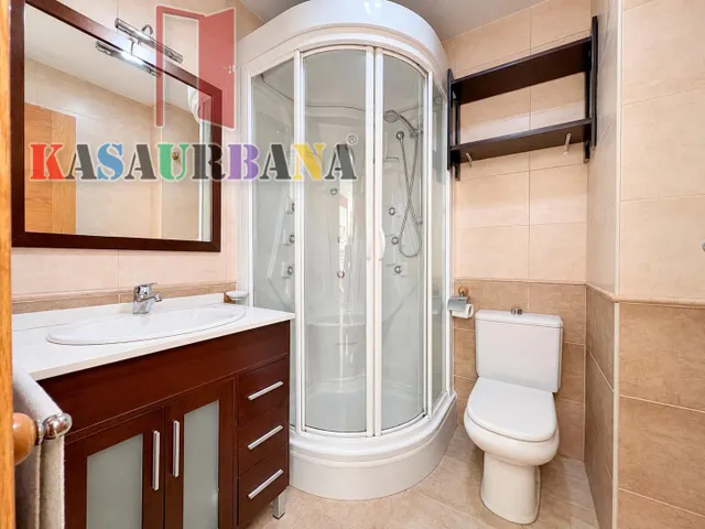 Kasaurbana ofrece en venta chalet en Getafe — 14