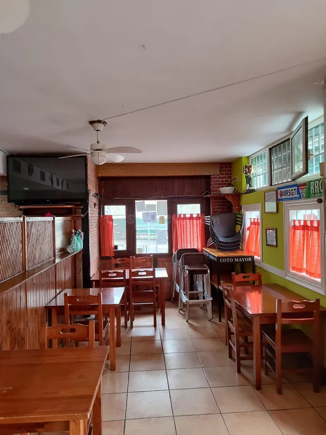 ALQUILER DE NEGOCIO Y LOCAL - foto 2
