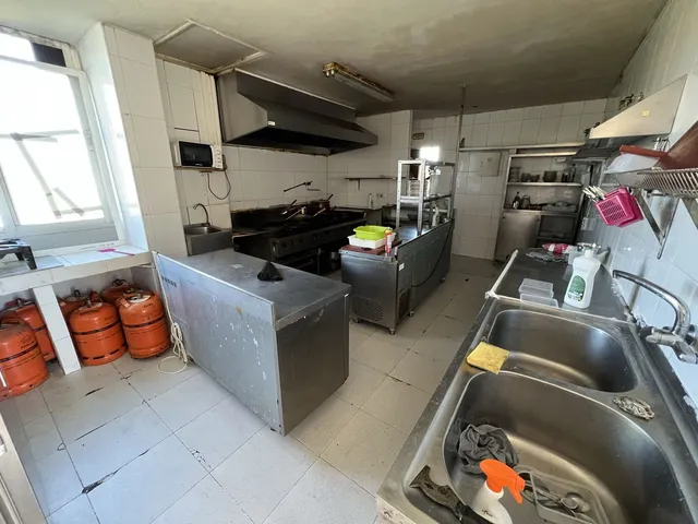 Restaurante 155m² en venta - Costa Del Sol — 16