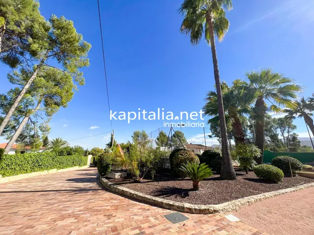 Magnifico chalet a la venta en Valencia — 6