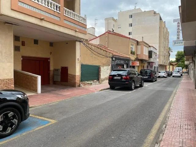 Garaje centrico, calle La Paz 14 — 8