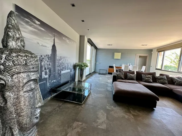 Villa 5 habitaciones 332m² en venta - Ayuntamiento — 7