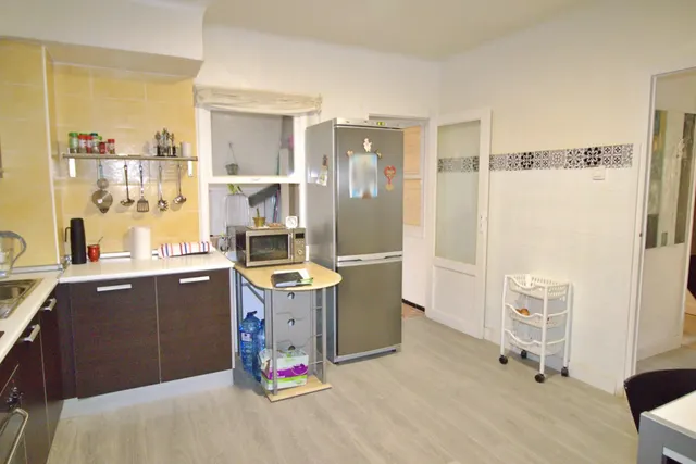 SE VENDE PISO CON ASCENSOR — 12
