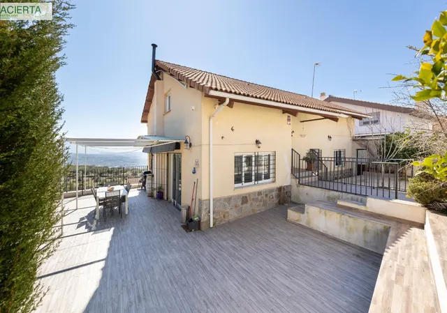 Bonita Casa en Nivar — 7