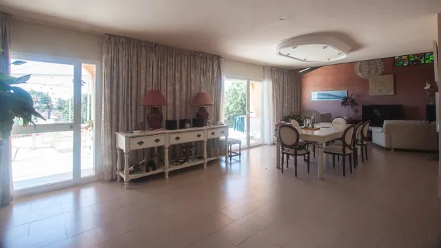 Chalet 4 habitaciones 340m² en venta - Costa Del Sol — 7