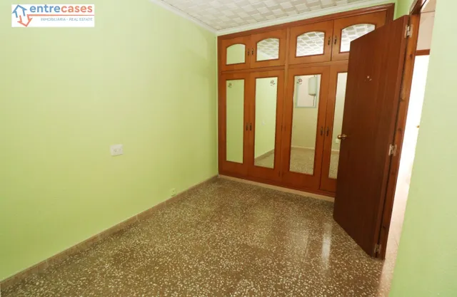 CASA INDEPENDIENTE CENTRO QUART DE LES VALLS — 27
