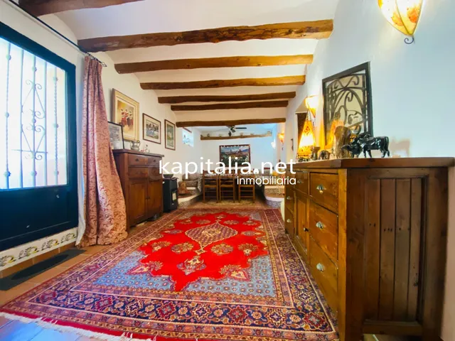 Casa de pueblo en Tollos - foto 5