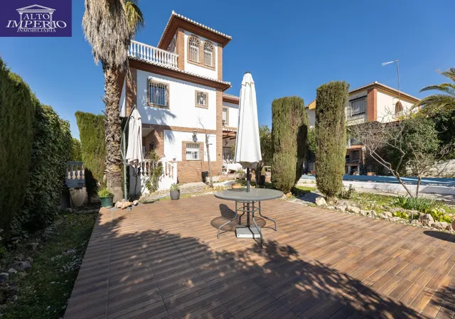 Maravillosa vivienda en Monteluz — 2