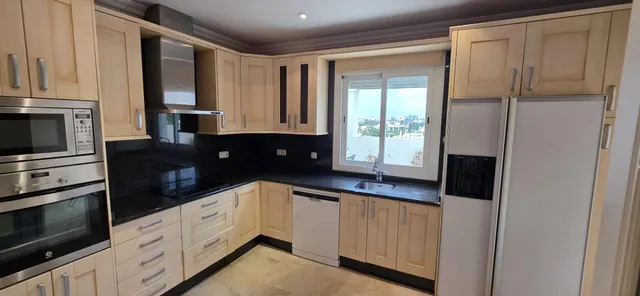 Ático 3 habitaciones 161m² en venta - Nueva Andalucia — 11