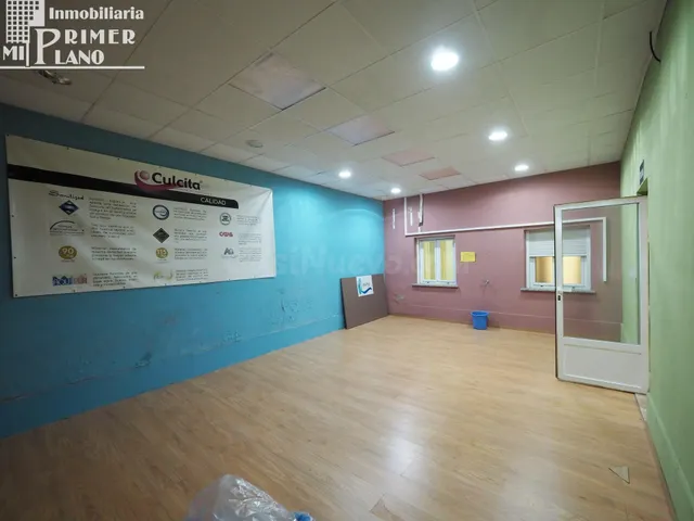 Local Comercial en Venta o Alquiler - Junto al Paseo Ramon u - foto 4