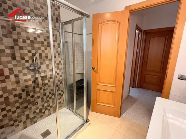 LUMINOSO PISO DE 63 m2 EN VALDEOLLEROS EN EXCELENTE ESTADO | 3 DORMITORIOS, BAÑO CON DUCHA Y 3 SPLITS FRÍO/CALOR | LISTO PARA ENTRAR A VIVIR O INVERTIR — 16