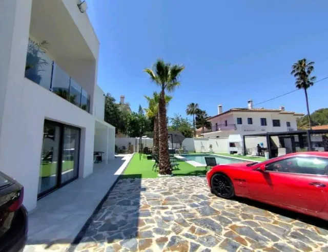 Chalet independiente en Vistahermosa — 28