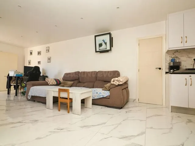 Villa 3 habitaciones 55m² en venta - Carrefour - foto 3