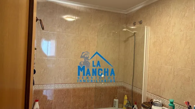 *320.000€* inmobiliaria la mancha vende piso en el centro de Albacete-carretas — 48