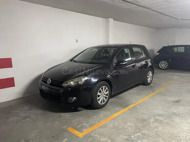 Plaza de garaje en venta junto al centro de Motril – Zona La