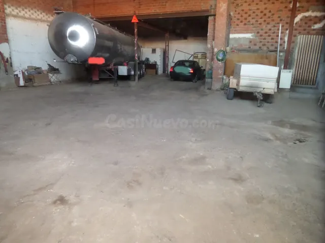 Casa 3 habitaciones 500m² en venta - Zona Juan de Zuñiga