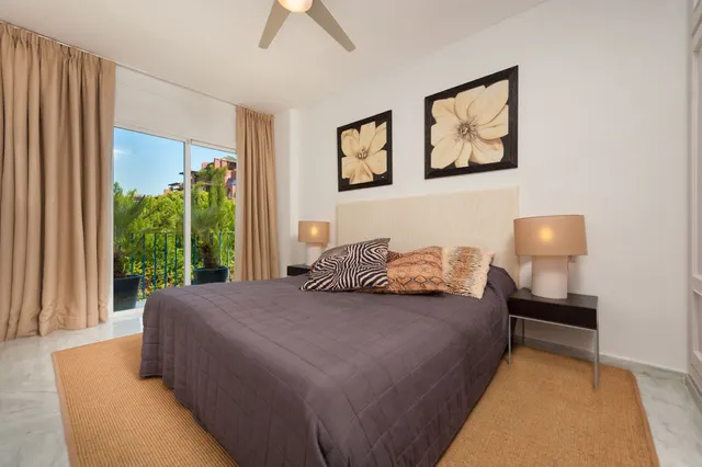 Adosado 4 habitaciones 220m² en venta - Whater Gardens — 18